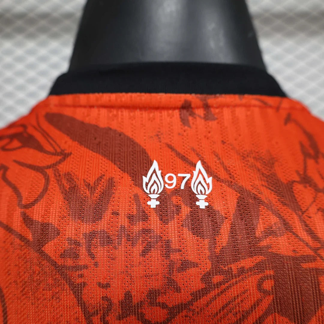 Liverpool "Dragon of Anfield" Edición Especial