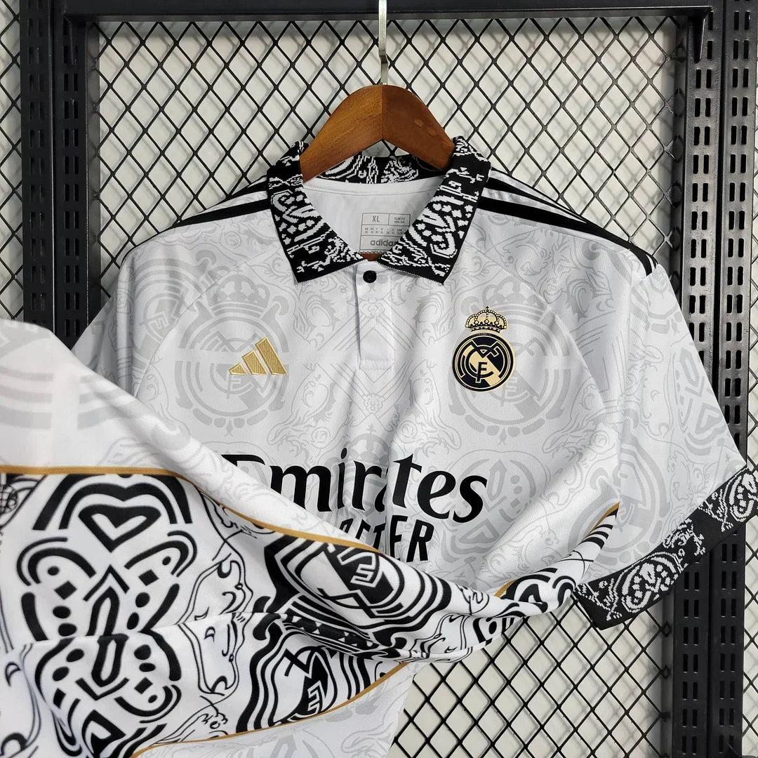 Real Madrid "Imperial Elegance" Edición Especial