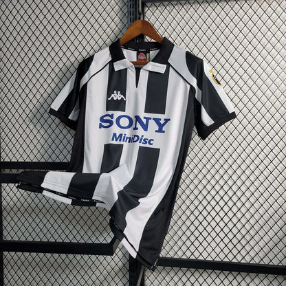 1997-1998 Retro Juventus Local