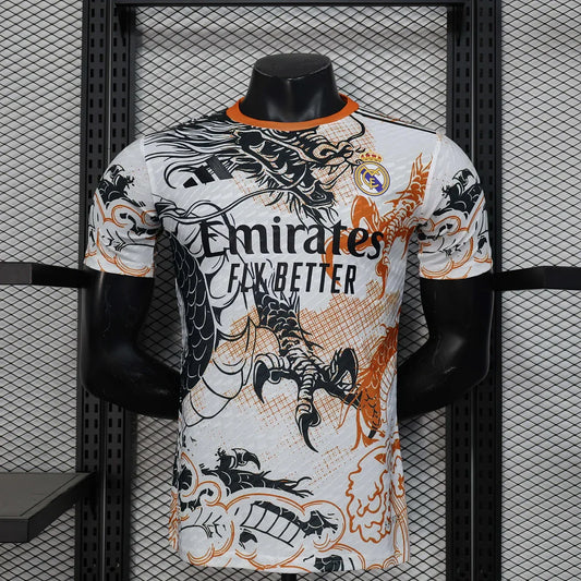 Real Madrid "Dragon Claw" Edición Especial