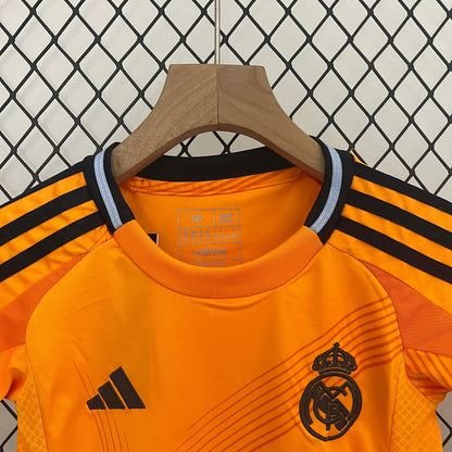 Real Madrid 2024/2025 Visitante Talla Niño