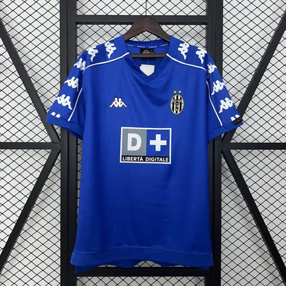 1999-2000 Retro Juventus Visitante