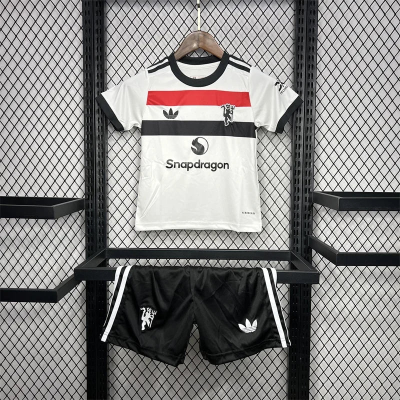 2024/2025 Manchester United Alternativa Visitante Talla Niño