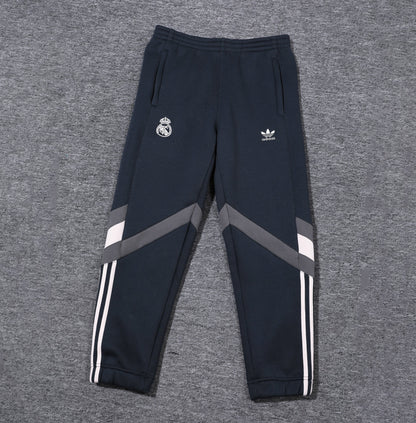 Real Madrid Pink and Grey Chándal