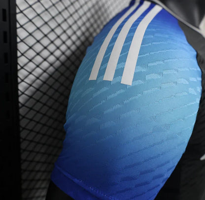 Real Madrid "Nocturne Strike" Edición Especial