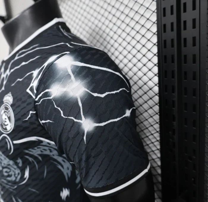 Real Madrid "Black Panther" Edición Especial
