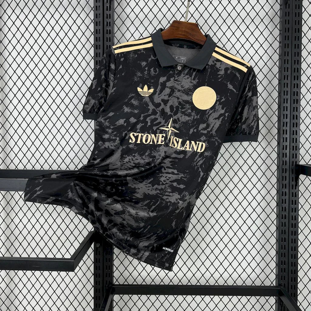 Ajax X Stone Island Edición Especial