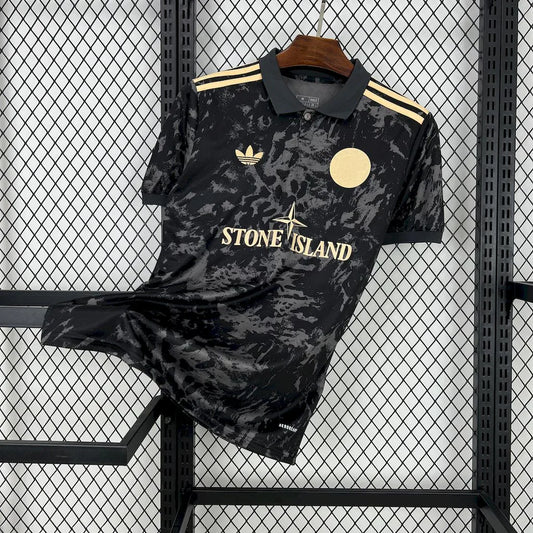 Ajax X Stone Island Edición Especial
