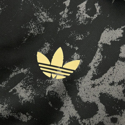 Ajax X Stone Island Edición Especial