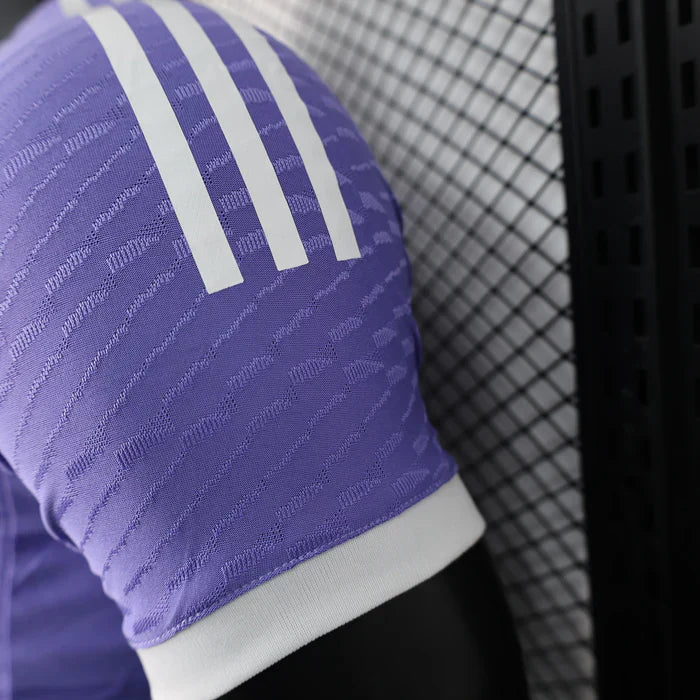Real Madrid 2024/2025 Alternativa Kit