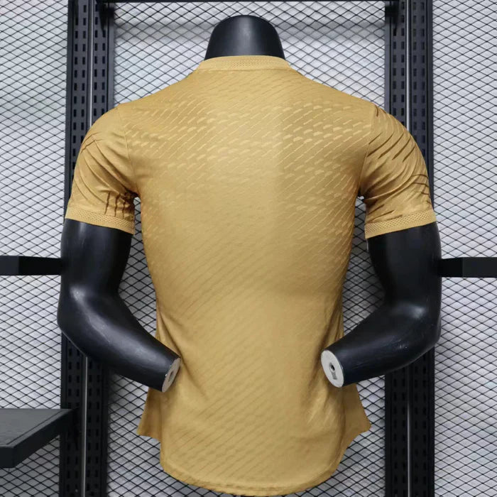 Real Madrid "Golden Whirlwind" Edición Especial