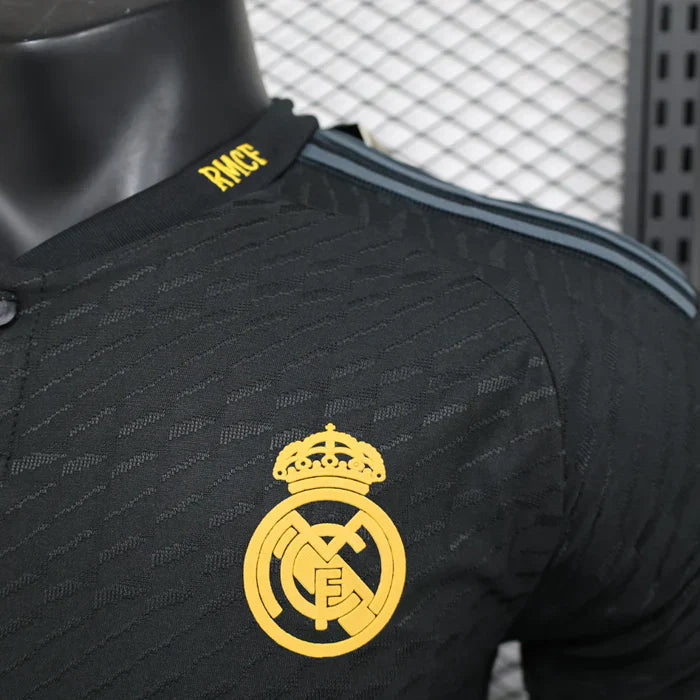 Real Madrid 2023/2024 Alternativa Kit