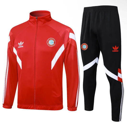 Bayern Munchen Red and Black Chándal III