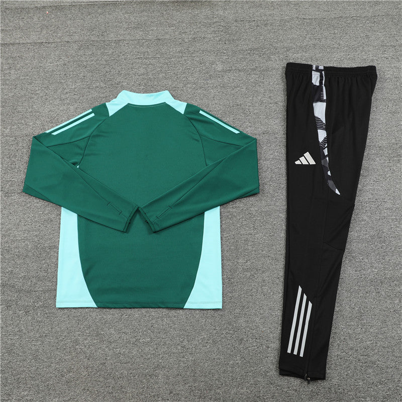 Manchester United Black and Green Chándal