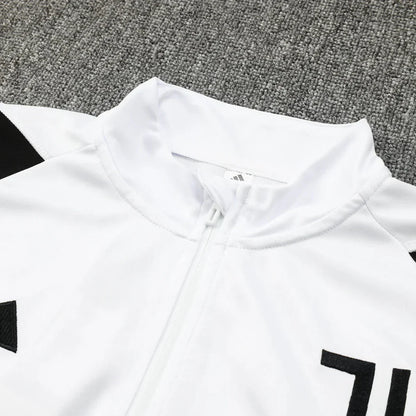Juventus White and Black Chándal