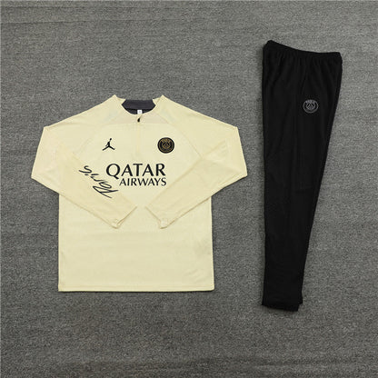 PSG Paris Saint Germain Black and Beige Chándal