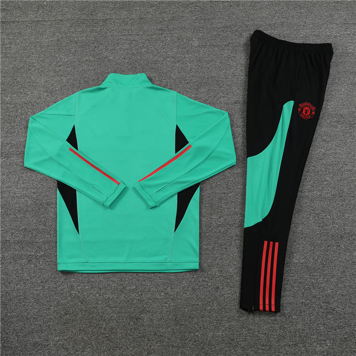 Manchester United Black and Mint Chándal