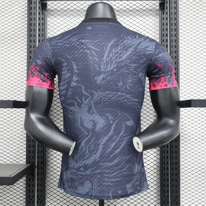 Real Madrid "Crimson Fury" Edición Especial