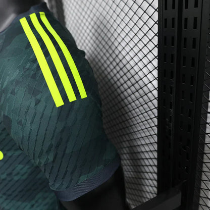 Real Madrid "Emerald Shadow" Edición Especial