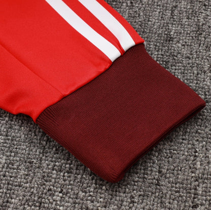 SC International Dark Red Chándal