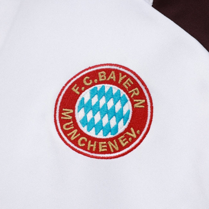 Bayern Munchen Brown and White Chándal