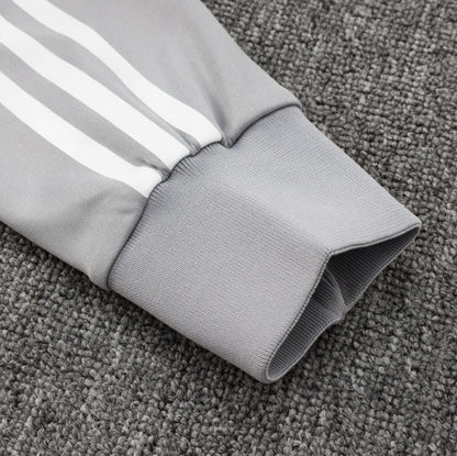 France Grey Chándal