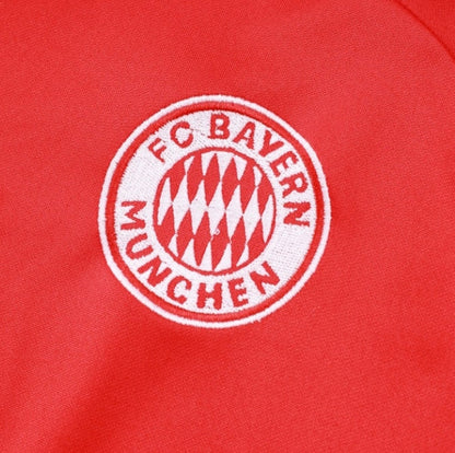 Bayern Munchen Black and Red Chándal