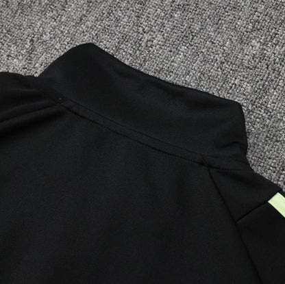 Manchester United Black and Dark Green Chándal