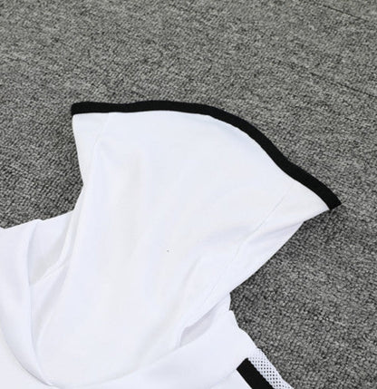 Real Madrid White and Black Chándal