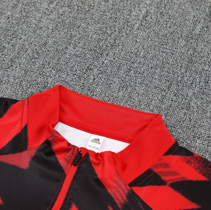 Manchester United “Shockwave Red” Chándal