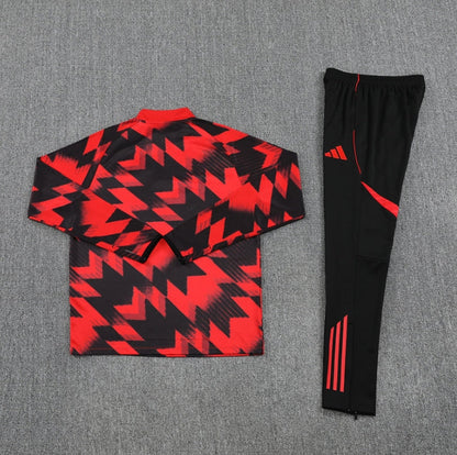 Manchester United “Shockwave Red” Chándal
