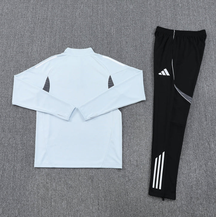 Japan “Frost Samurai” Chándal