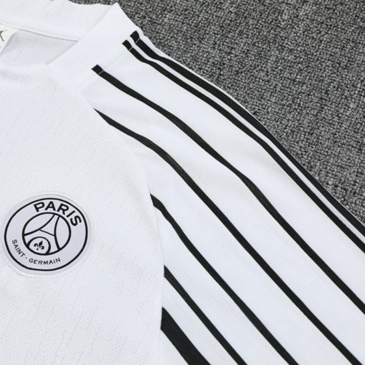 PSG Paris Saint Germain White and Black Chándal