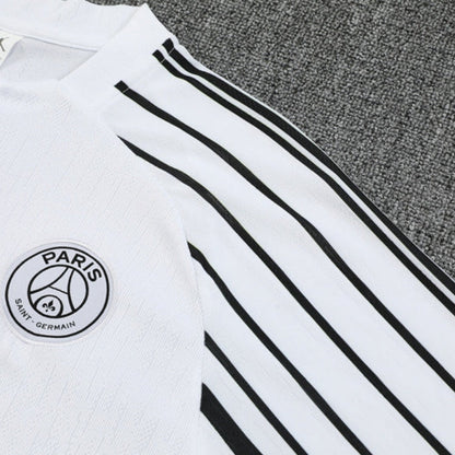 PSG Paris Saint Germain White and Black Chándal