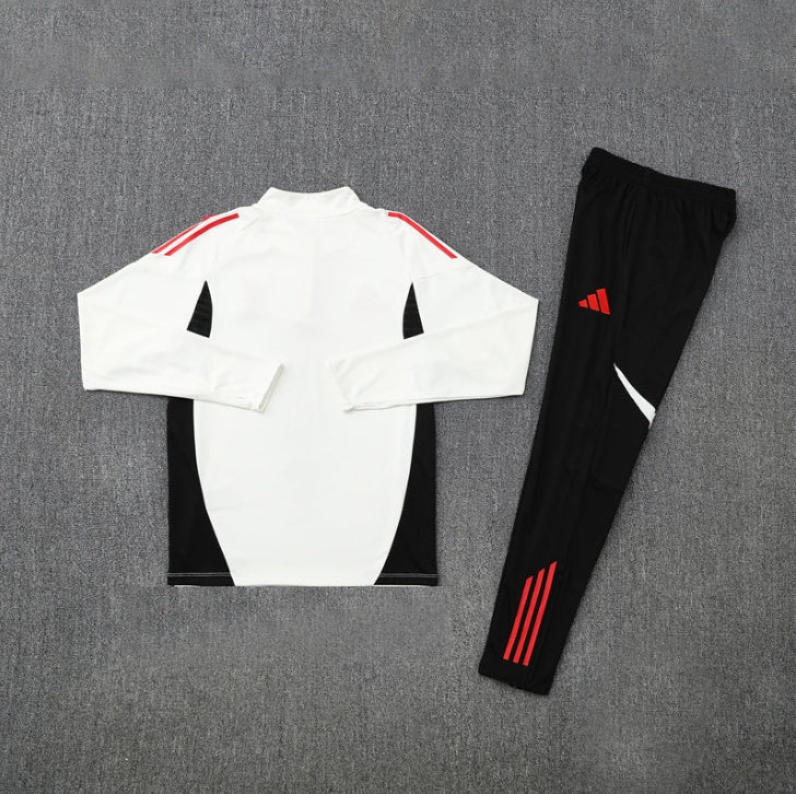 2025/2026 Liverpool White and Black x Red Chándal