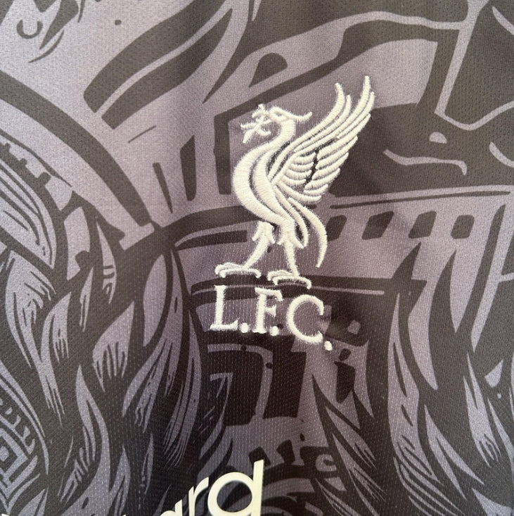 Liverpool "Abyssal Drake" Edición Especial