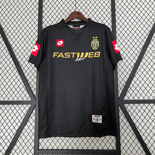 2001-2002 Retro Juventus Visitante