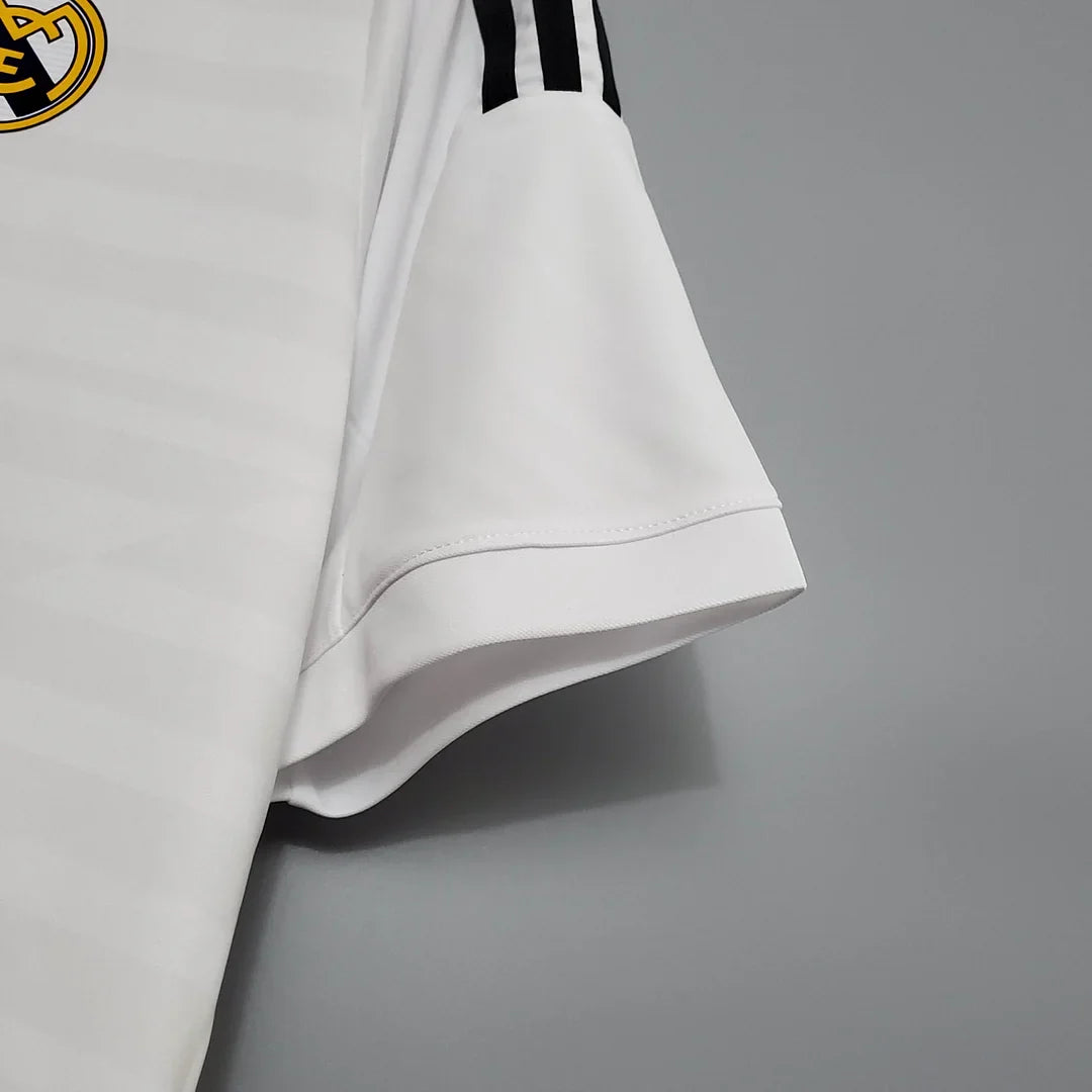 2014-2015 Retro Real Madrid Local