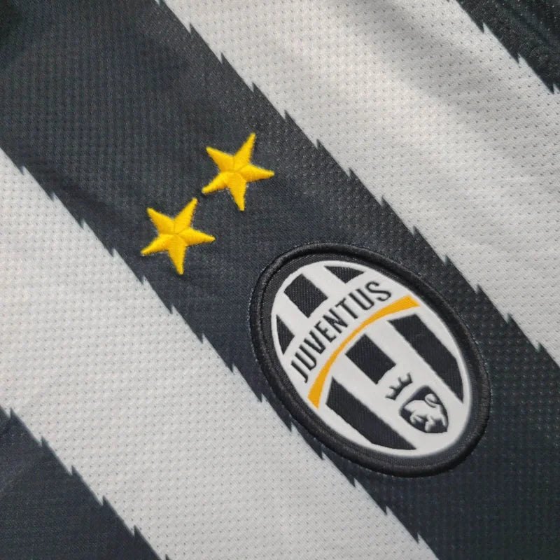 2010-2011 Retro Juventus Local