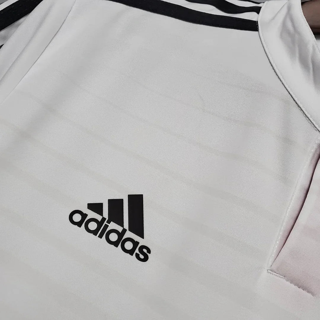 2014-2015 Retro Real Madrid Local