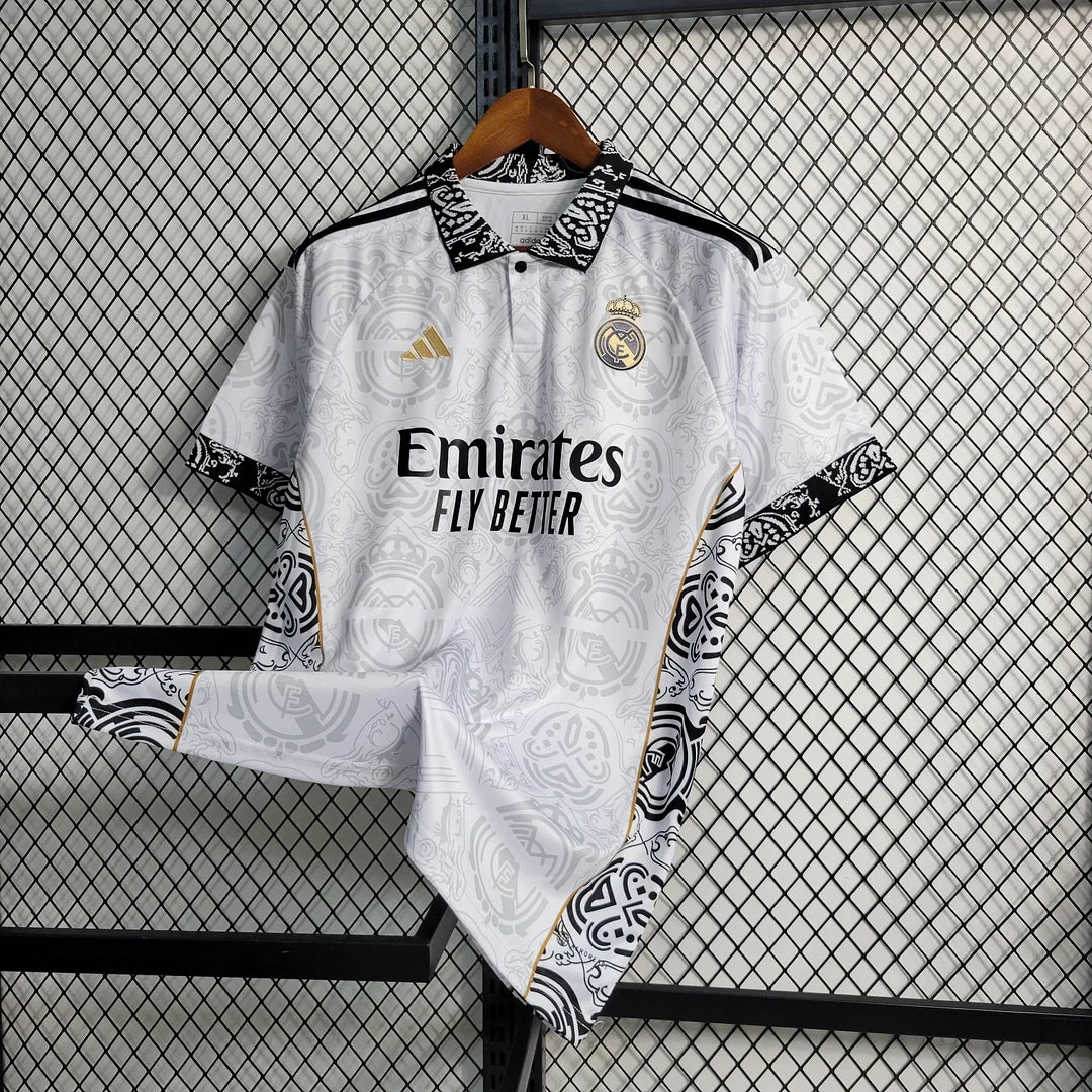 Real Madrid "Imperial Elegance" Edición Especial
