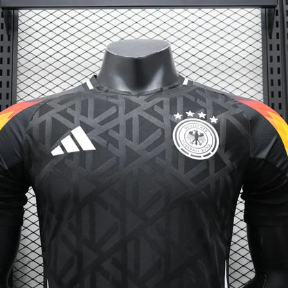 Germany 2025-2026 Local Kit