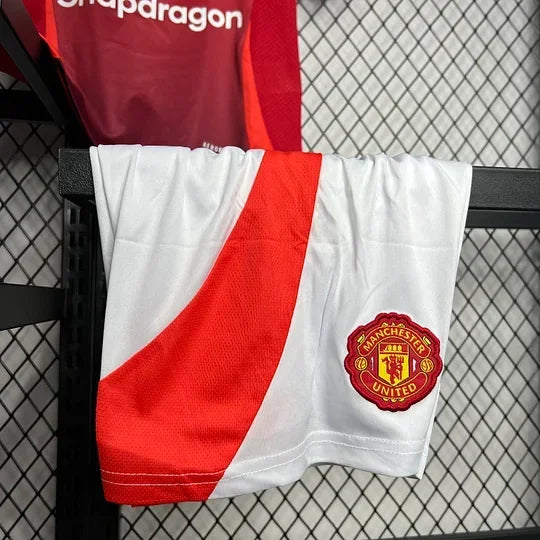 2024/2025 Manchester United Local Kit Talla Niño