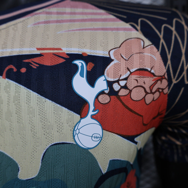 Tottenham "Spurs Hokusai" Edición Especial