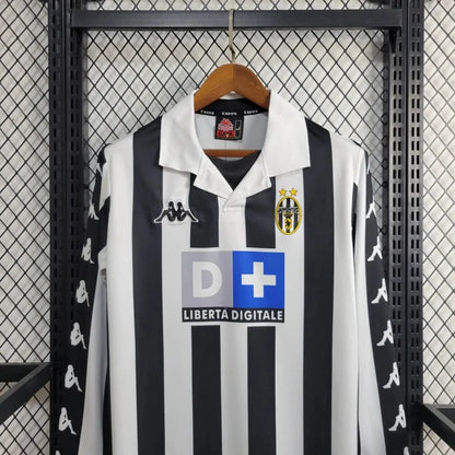 1999-2000 Retro Juventus Local Manga Larga