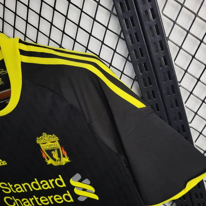 2010-2011 Retro Liverpool Alternativa Visitante