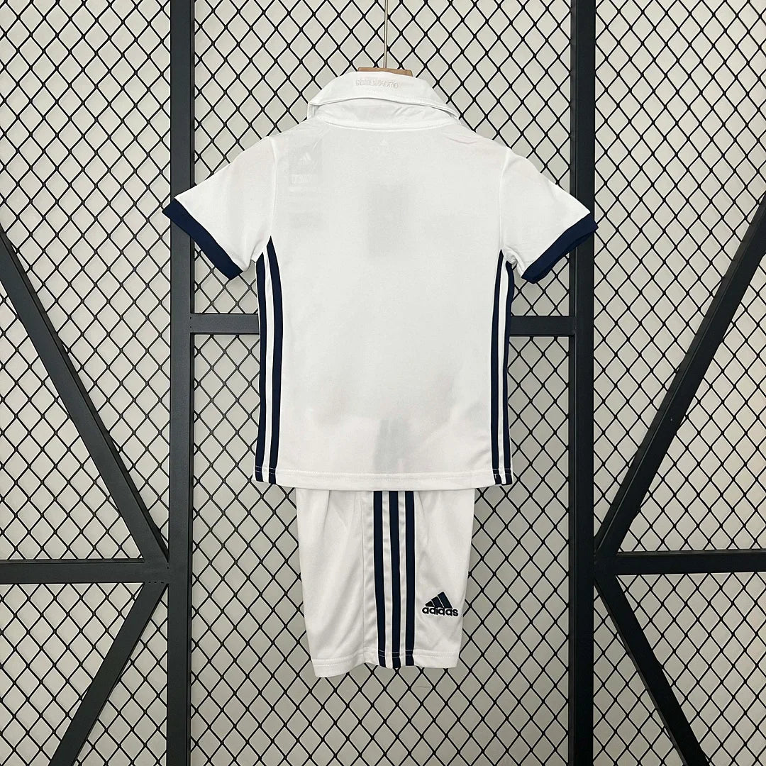 2016/2017 Retro Real Madrid Local Kit Talla Niño
