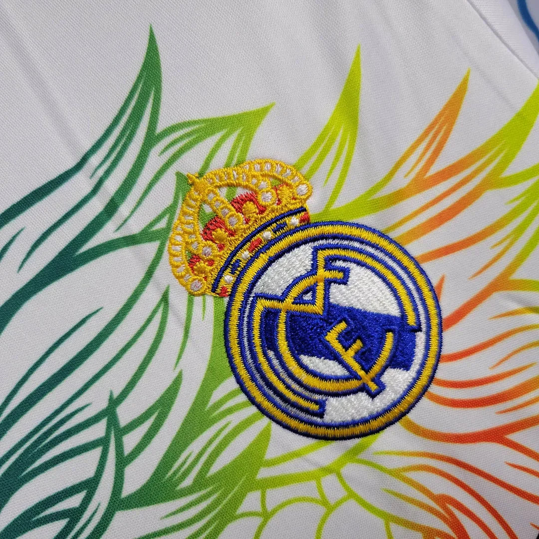 Real Madrid "Rainbow Dragón Blanco" Edición Especial