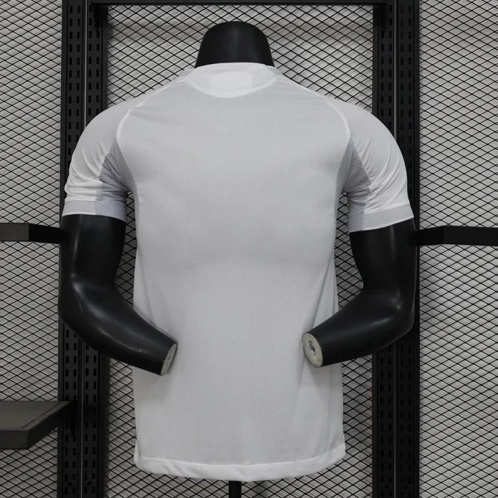 Real Madrid 2025/2026 Local Kit