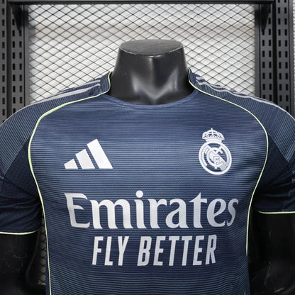 Real Madrid 2025/2026 Visitante Kit